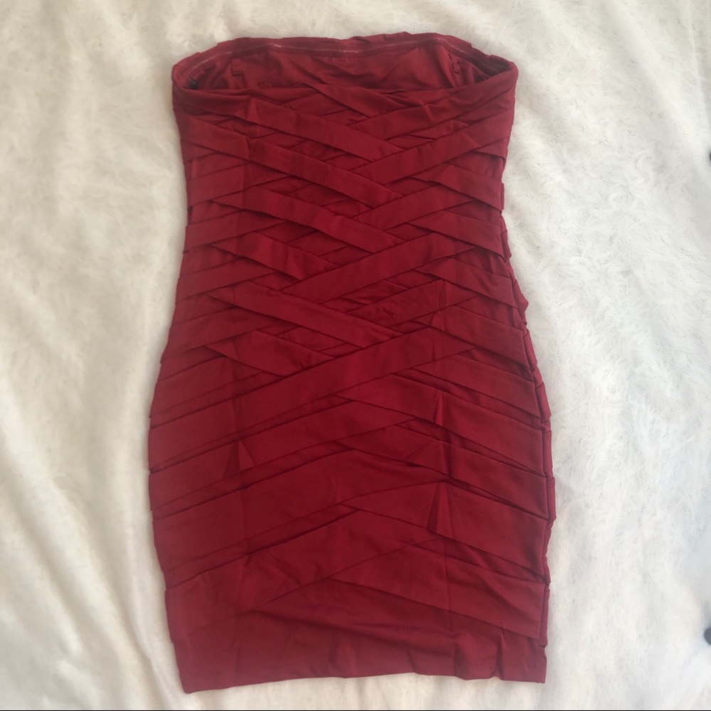 LAST ONE Red Strapless Mini Dress 🔥 - Picture 4 of 8